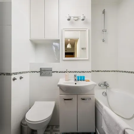 Targowek 3-bedroom By Bookinghost