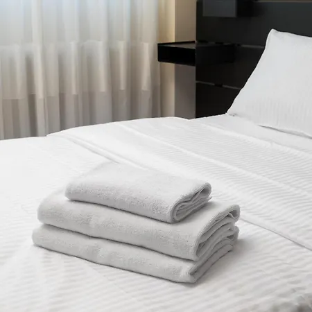 Targowek 3-bedroom By Bookinghost * Varsó