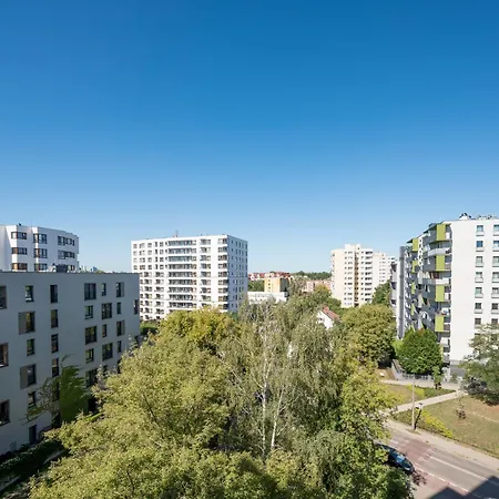 Targowek 3-bedroom By Bookinghost * Varşova